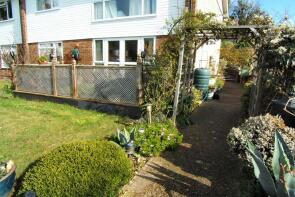 7, Spring Hill Court, Ventnor PO38 1PD