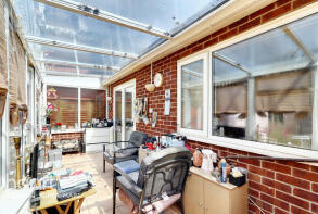 43, Manor Farm Crescent, Weston-super-mare BS24 9XB