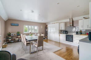 Flat A, 1, The Paddocks, Banbury OX15 0QN