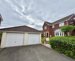 28, Parc Gilbertson, Rhydyfro, Swansea SA8 4PU
