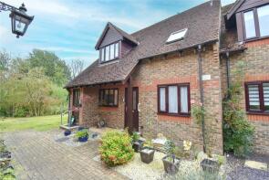 10, Watermill Court, Bath Road, Woolhampton, Reading RG7 5RD