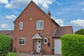 2, Holly Cottage, Great North Road, Newark NG23 6JE