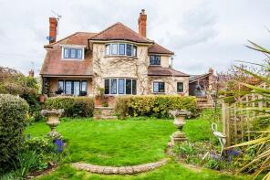 Grove House, Mill Road, Brackley NN13 5TQ