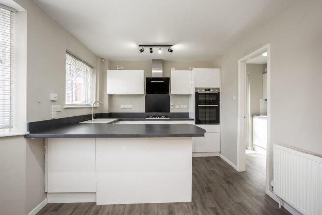 Final-6 - 3 bedroom detached (house) at Dickens