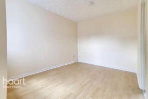 3, St Oswalds Close, Sebastopol, Pontypool NP4 5DS