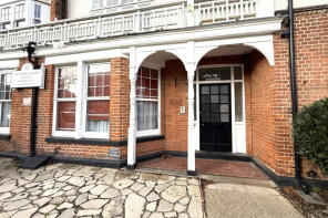 Flat 7, Banner Court, Kirkley Cliff Road, Lowestoft NR33 0DB