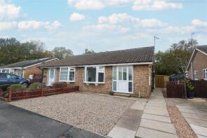 31, Woolmoor Close, Thirsk YO7 1BY