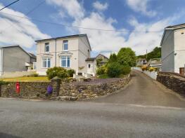 54, Elgin Road, Pwll, Llanelli SA15 4AE