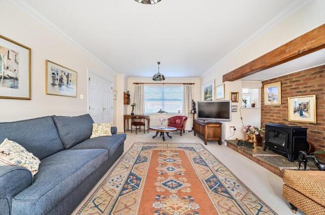 12 Perch Close