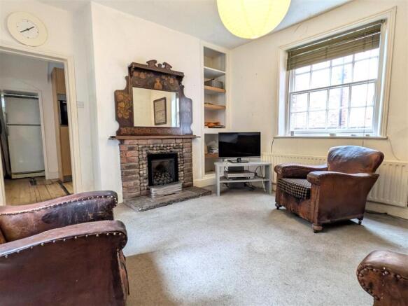 INNER SITTING ROOM