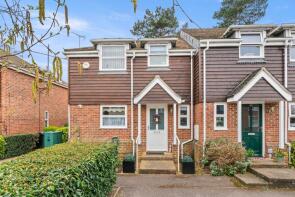 41, Pendenza, Cobham KT11 3BY