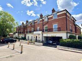 15, Fleur De Lis, Dairy Walk, Hartley Wintney, Hook RG27 8AX