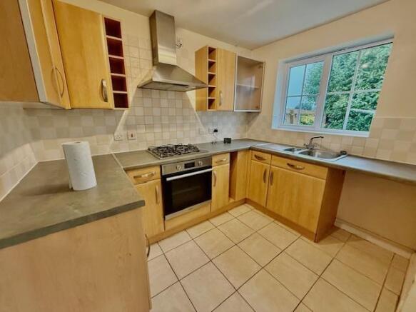 KITCHEN.jpg