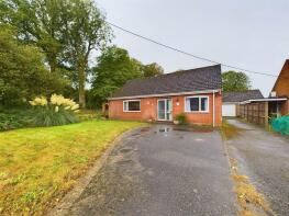 Croft View, Well Hill, Yaxham NR19 1RX