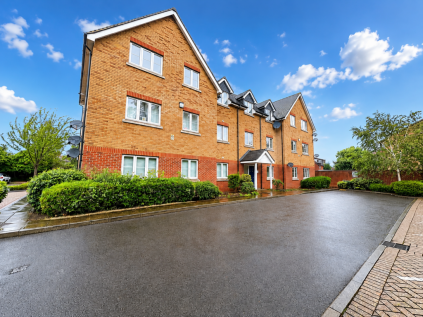 Harvey Road, Slough, SL3