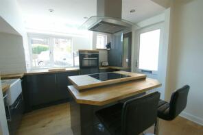 2, Birchwood Mount, Shadwell, Leeds LS17 8PN
