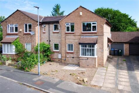 Bartle Gill Drive, Baildon, Shipley, West Yorkshire, BD17