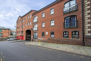 35, Riverside Court, Leeds LS1 7BU