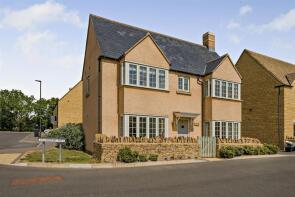 50, Trubshaw Way, Fairford GL7 4GN