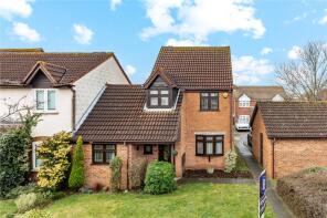 2, St Leonards Way, Hornchurch RM11 1FR