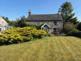 Wrens Nest, Main Street, Biggin, Buxton SK17 0DQ