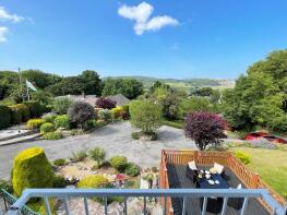 Holly Bush, School Cottages, Gilfach Road, Bryn Pydew, Llandudno Junction LL31 9JY