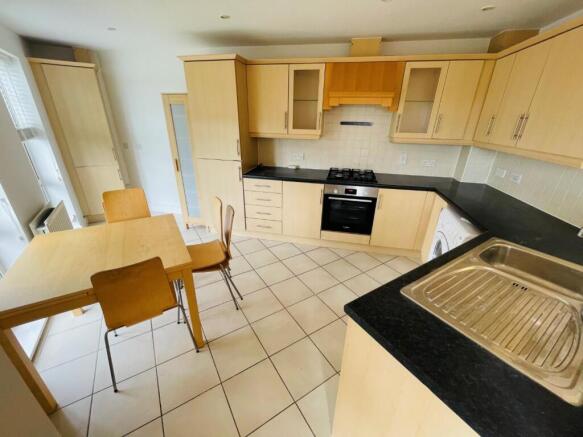NEW KITCHEN.jpg