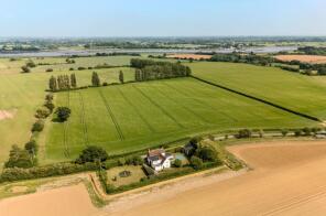 Stonewalls, Old Park Lane, Chichester PO18 8EZ