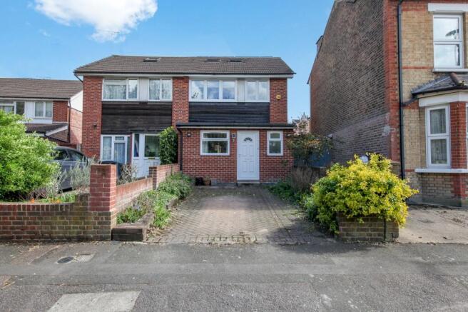 48 Kemble Road - 52Y0RwdTnG9fxoBfZHnC