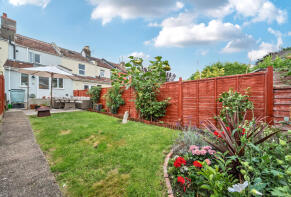 25, Birdwell Road, Bristol BS41 9BA