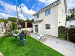 4, Orchard Grove, Rhigos, Aberdare CF44 9XJ