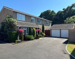 34, Kings Ride, Southampton SO45 1ZN