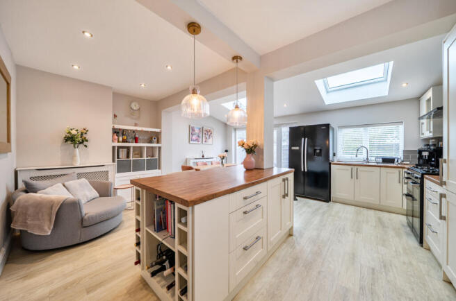 Kitchen / Dining / Breakfast Room