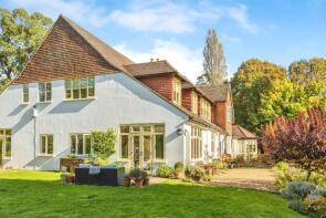 Flat 1, Staplefield Court, Brantridge Lane, Staplefield RH17 6EN