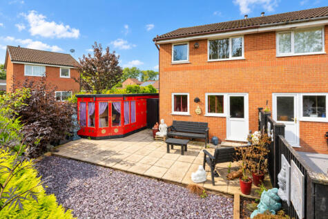 Savick Way, Lea, PR2