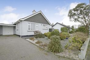 3, Penvale Close, Camborne TR14 0QP