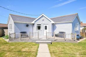 Benchfield, Lydd Road, Rye TN31 7SG