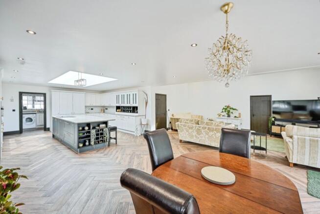Kitchen /Family Room