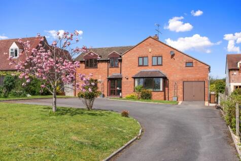 Atch Lench Road, Church Lench, WR11