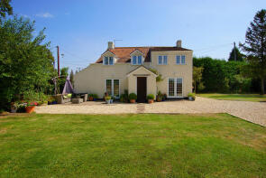 East View, Bagstone Road, Wotton-under-edge GL12 8BD