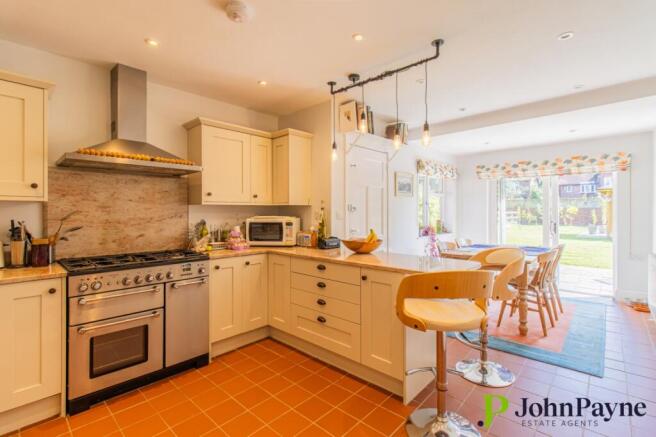 Kitchen/Breakfast
