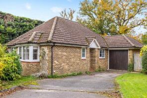 10, Hardbarrow Woods, Thakeham RH20 3ES