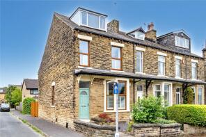 44, Carr Bottom Road, Greengates, Bradford BD10 0BB