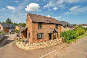 2, Brick House, Ross-on-wye HR9 7FF