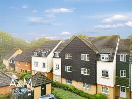 40, Retreat Way, Chigwell IG7 6EL