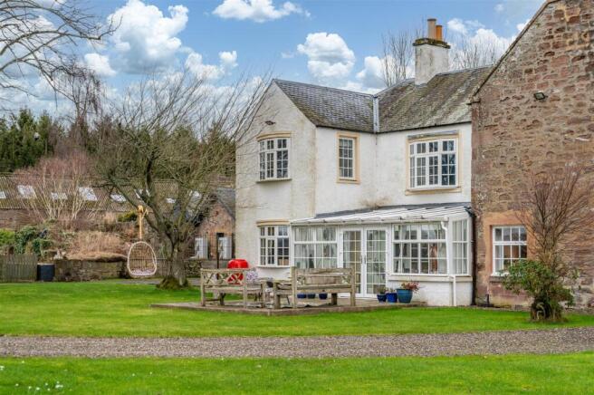 Fairylea House Alyth-2.JPG