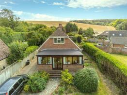 Mary Anns Cottage, Lewes Road, Newhaven BN9 9AA