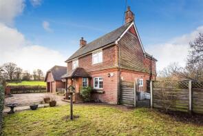 1, Ditches Green Cottages, Trap Lane, Dorking RH5 5QX
