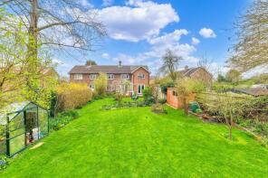 28, Meadowcroft Way, Royston SG8 5QU