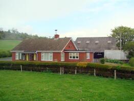 Awelfryn, Cyfronydd, Welshpool SY21 9EP